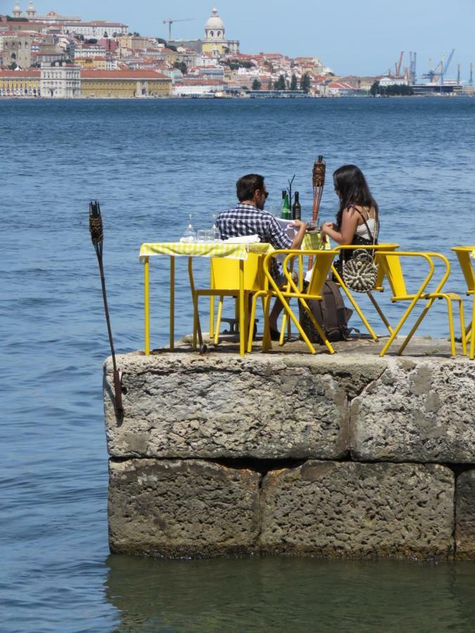 Tejo House River Lisbon Алмада Экстерьер фото