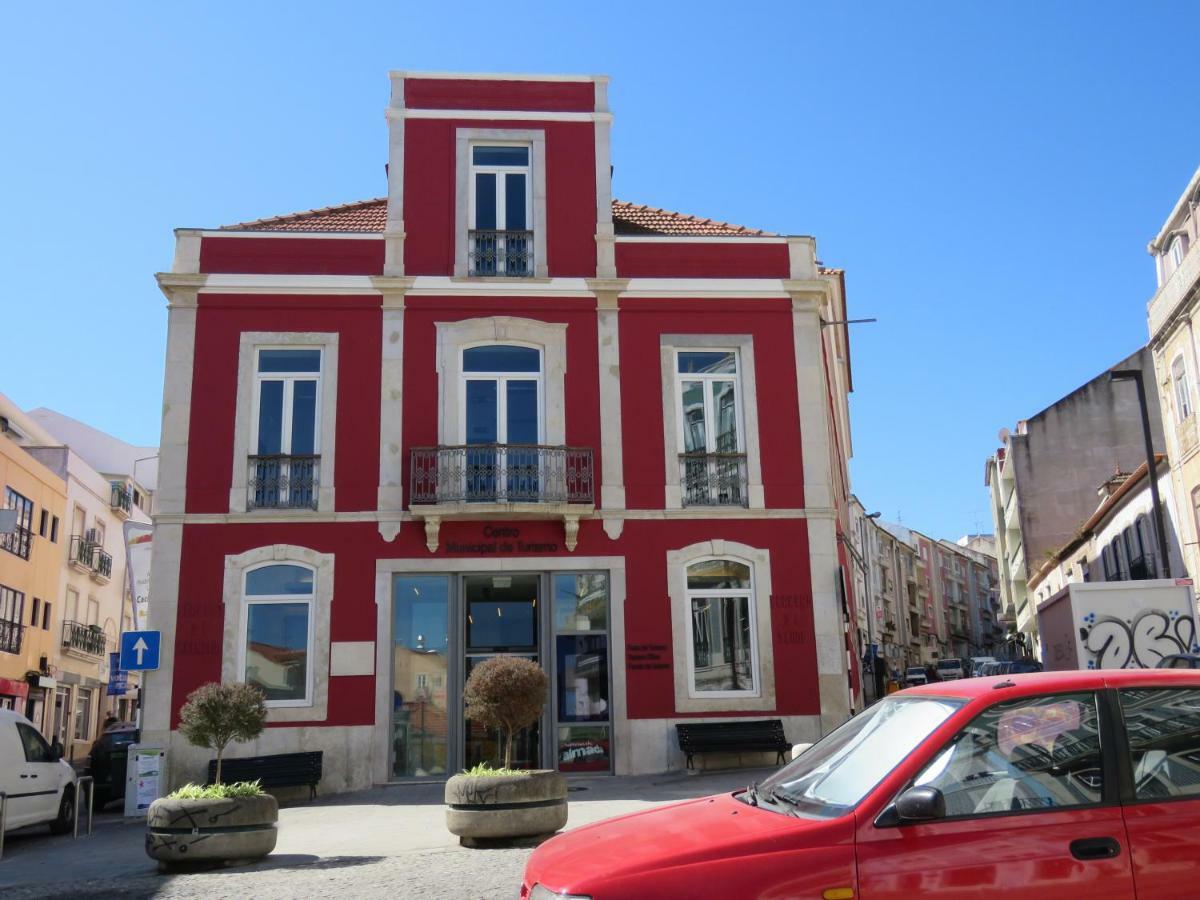 Tejo House River Lisbon Алмада Экстерьер фото