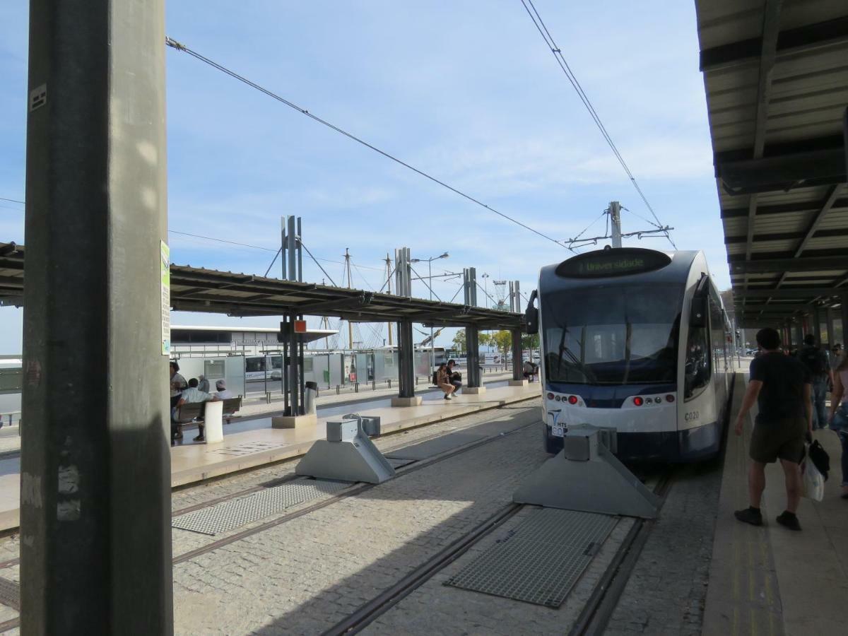 Tejo House River Lisbon Алмада Экстерьер фото